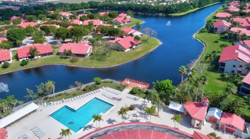 7613 Lexington Club Blvd, Delray Beach FL  33446-3926 exterior