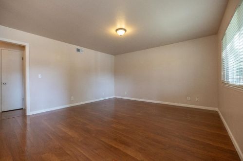 207 Watson Dr, Campbell, CA 95008-1301