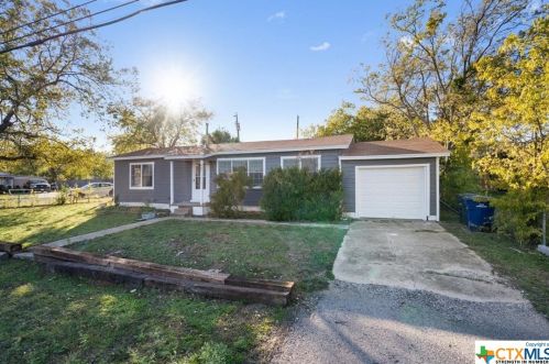 801 1st St, Copperas Cove TX  76522-1316 exterior