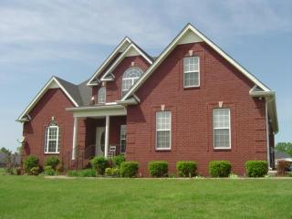 101 Hummingbird Ln, Shelbyville, TN 37160-2154