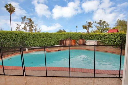 1260 Hoover St, Escondido CA  92027-1415 exterior