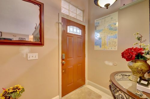 2050 Aladdin St, Fort Pierce, FL 34953-1748