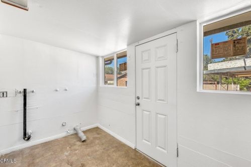 229 Olive St, Santa Paula CA  93060-2015 exterior