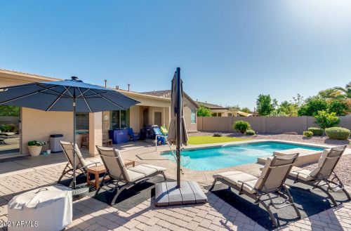 3057 Blue Ridge Pl, Chandler, AZ 85249-5952