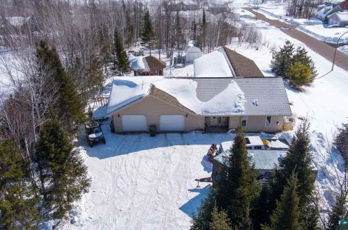 26 6th St, Cooley, MN 55769-1162