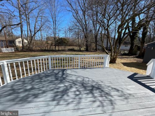 70 Lakeside Dr, Collegeville PA  19426-4109 exterior