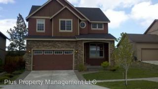 62068 Wolcott Pl, Bend OR  97701-7162 exterior