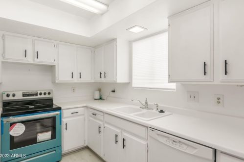 25838 Howard Dr, Chandler AZ  85248-6822 exterior