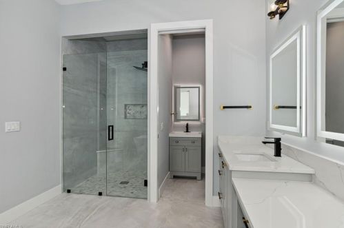 835 11th St, Naples FL  34117-2286 exterior