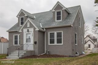 126 8th Ave, South Saint Paul MN  55075-2051 exterior