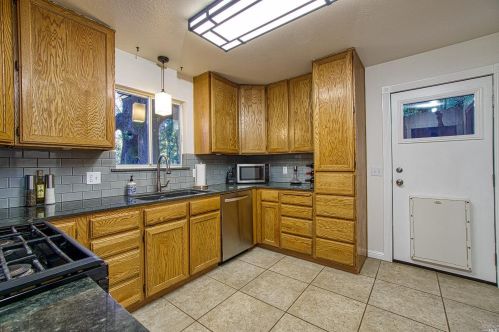 24111 Birch Ter, Willits CA  95490-9505 exterior