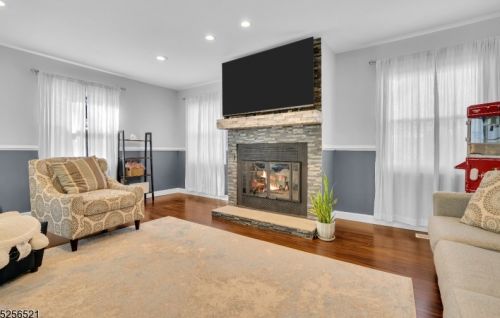 71 Harrington Cir, Willingboro NJ  08046-1823 exterior