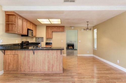 8437 Juglans Dr, Citrus Heights CA  95662-3048 exterior