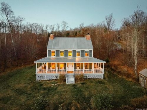 122 Turkey Hollow Ln, Lew Beach NY  12758-5675 exterior