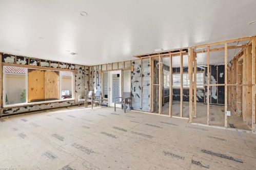 5 Fairview Blvd, Fort Myers Beach FL  33931-4565 exterior