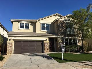 4110 Saint Kateri Dr, Phoenix AZ  85041-4983 exterior