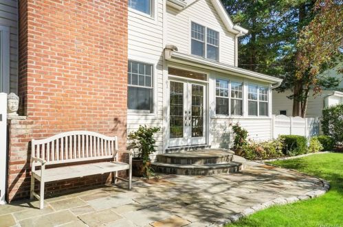 61 Valley Ter, Rye Brook, NY 10573-2137
