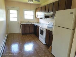55 Castle Harbor Dr, Toms River NJ  08757-3824 exterior