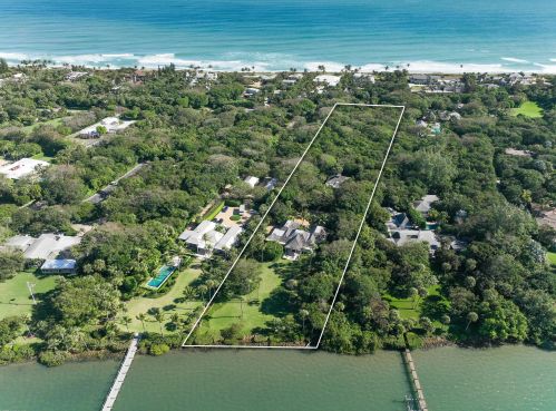 286 Beach Rd, Hobe Sound, FL 33455-2602
