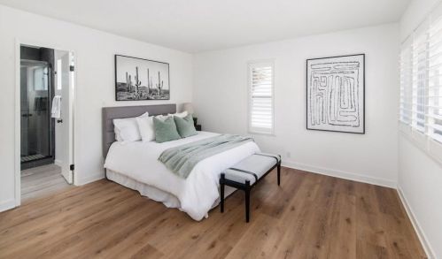 2434 Torrejon Pl, Carlsbad CA  92009-8033 exterior