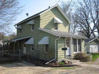 205 Sales St, Fairview, IA 52205-1149