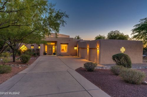 9800 Fire Agate Pl, Tucson, AZ 85749-8167