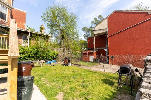 661 Pike St, Covington KY  41011-2183 exterior