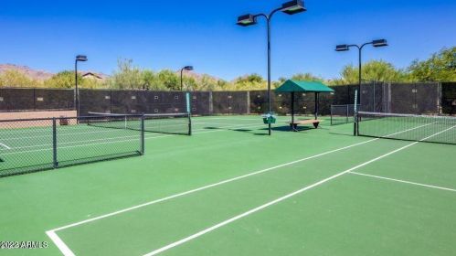 17805 93 Way, Scottsdale AZ  85260-2860 exterior
