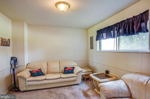 2024 State St, Dover DE  19901-5814 exterior