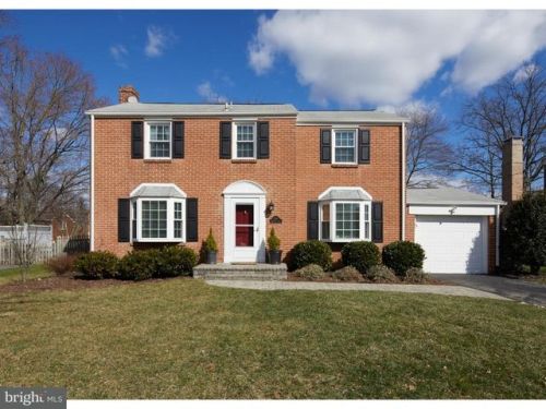 2207 Brookline Rd, Wilmington, DE 19803-5221