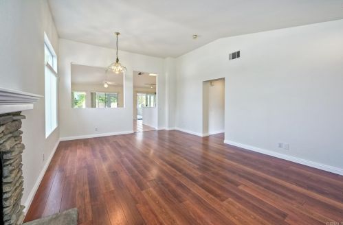 19390 White Birch Ct, Lake Elsinore CA  92530-6374 exterior