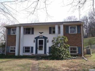 120 Canaan Grove Rd, Stricklerstown, PA 17073-8905