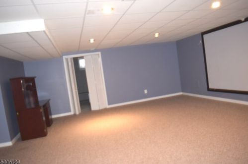 97 Crown Point Rd, Parsippany NJ  07054-3414 exterior