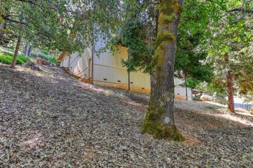 11398 Ragan Way, Grass Valley CA  95949-6722 exterior