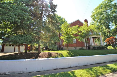 2602 Canterbury Ave, Cincinnati, OH 45237-4913