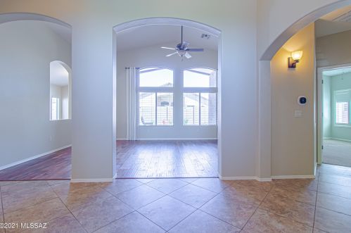 700 Pizzicato Ln, Tucson AZ  85737-3775 exterior