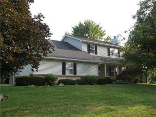 325 Cole St, Wauseon, OH 43567-1065