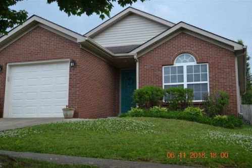 2764 Stoney Park Ln, Lexington, KY 40511-8819