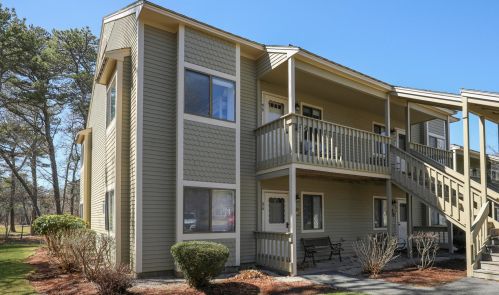 98 Eaton Ln, Brewster, MA 02631-3021