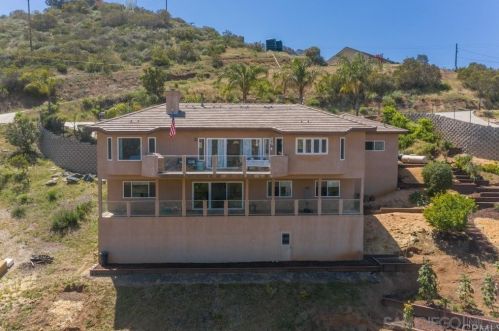 11788 Hi Ridge Rd, Lakeside, CA 92040-1010