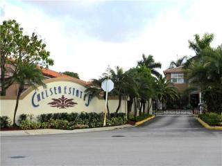 6831 159th Pl, Miami, FL 33193-3631