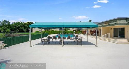 4100 58th Ave, Hollywood FL  33021-1552 exterior