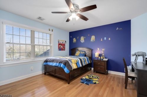 409 Beverwyck Rd, Parsippany NJ  07054-1537 exterior