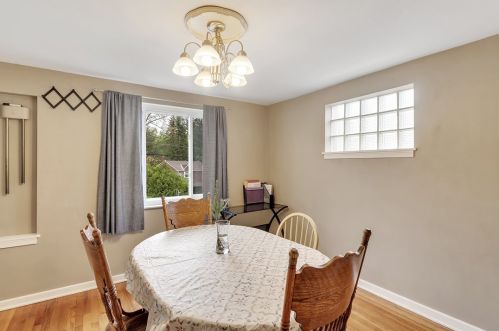 916 Stevendale Dr, Pittsburgh PA  15221-3926 exterior