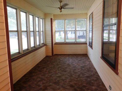 203 Ashland Ave, Green Bay, WI 54303-2818