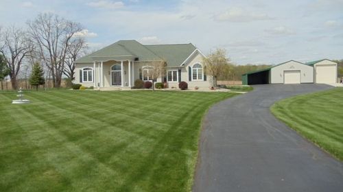 9655 Swan Rd, Laotto, IN 46763-9628