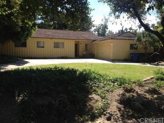 1374 Crest Dr, Altadena, CA 91001-1835