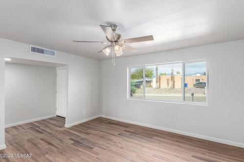9326 30th St, Tucson AZ  85710-8006 exterior