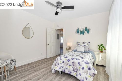 950 39 St, Oakland CA 94608-3899 exterior