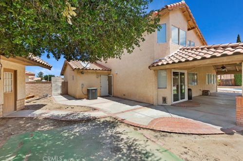 12645 Pinyon Pine Ct, Victorville CA  92392-6297 exterior